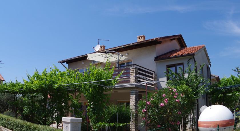 Apartment Nina بولا الغرفة الصورة