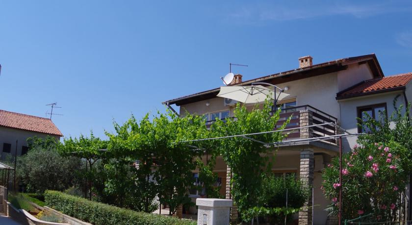 Apartment Nina بولا الغرفة الصورة